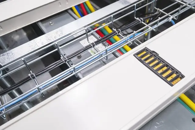 什么時候電纜橋架需要加裝蓋板？